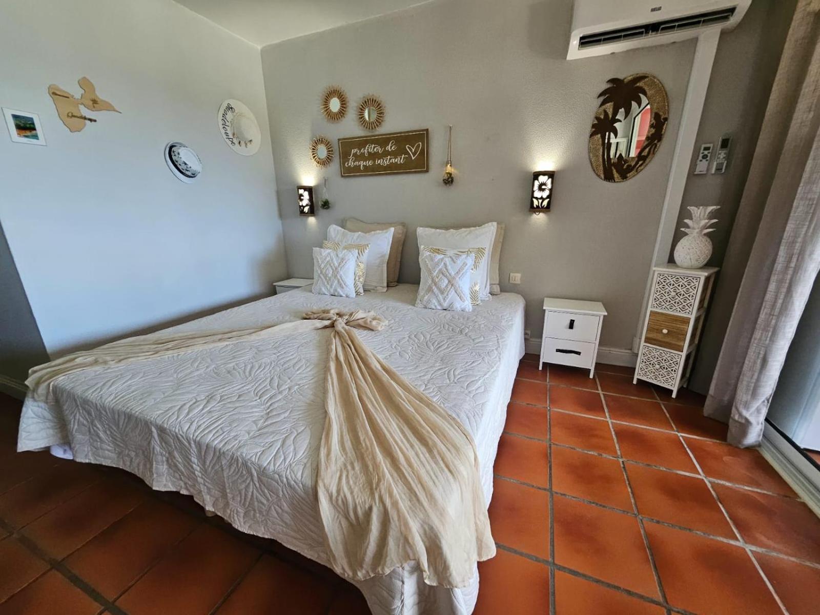 L'Oiseau Du Paradis Vue Mer Studio A Saint Francois A 100 M De La Plage Екстериор снимка